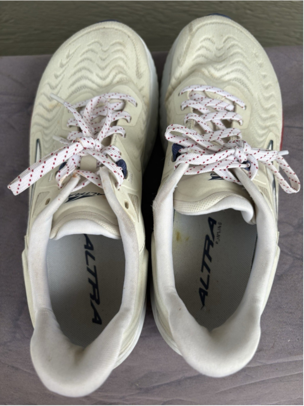 Altra Torin 7 Womens Running Shoe Off-White Red Blue AL0A82CZ140 Size 9.5 EUR 41 - Picture 7 of 14
